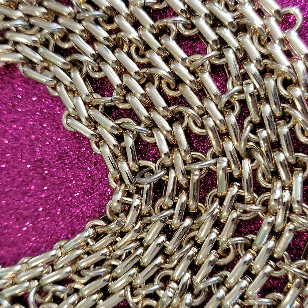 Jewelry - Picture 2 of 3